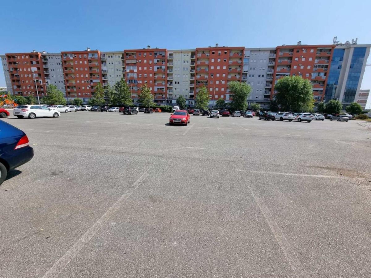 Big Apartment Podgorica Exterior foto