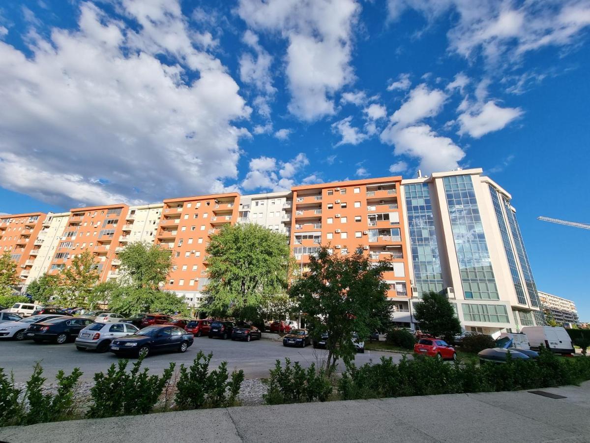 Big Apartment Podgorica Exterior foto