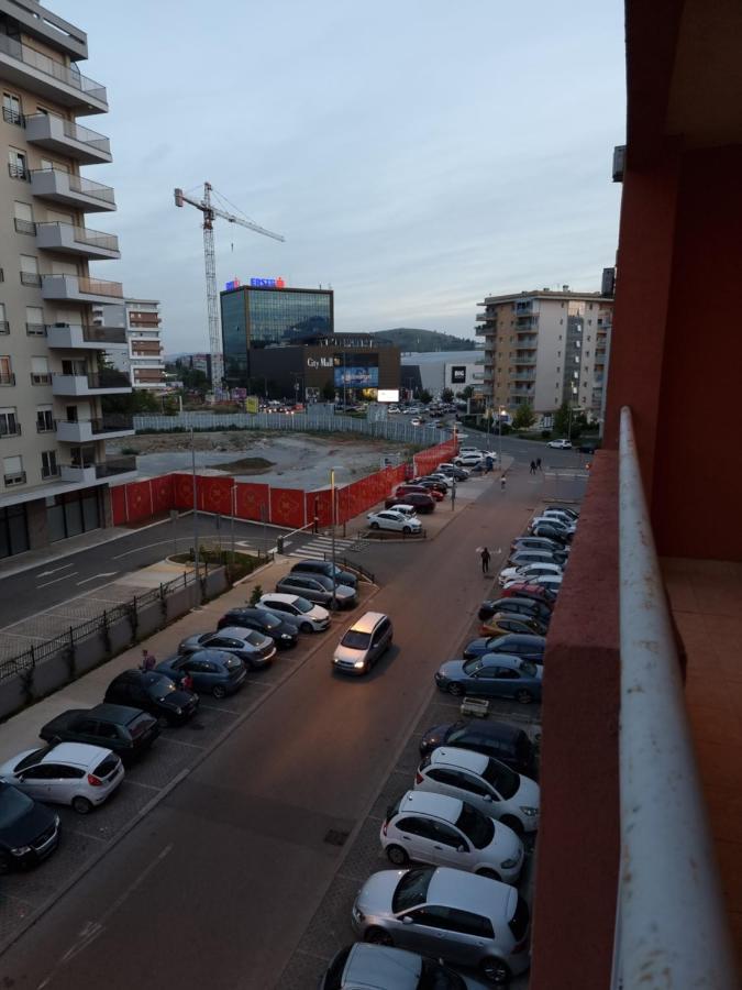 Big Apartment Podgorica Exterior foto